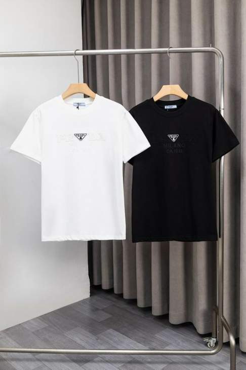 Picture of Prada T Shirts Short _SKUPradaM-2XLjhtxY0353576